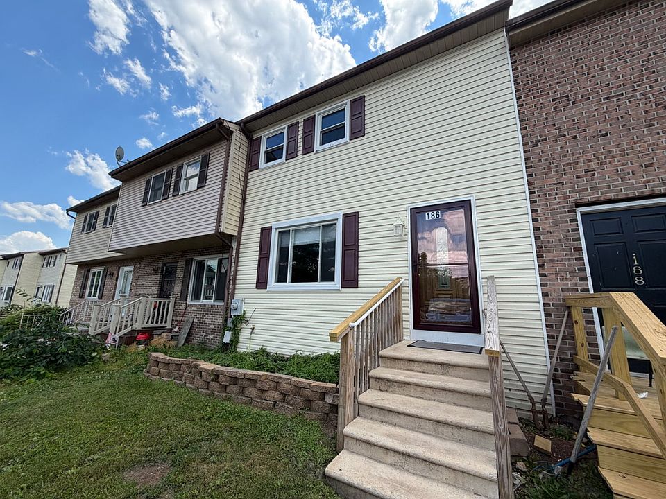 1st image of 186 White Dogwood Dr