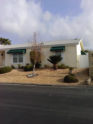 2nd image of 38090 Calle Clavel
