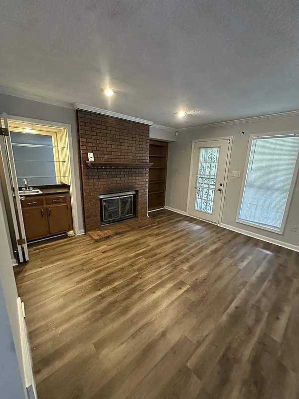 2 bed, 2.5 bath, 1536 sqft, $1,195 — Photo 4