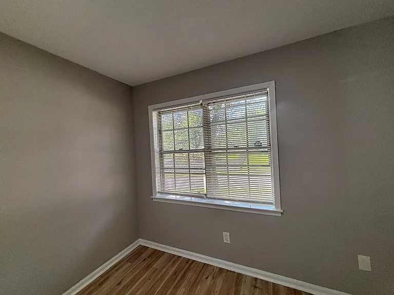 3154 Branch St — Photo 16