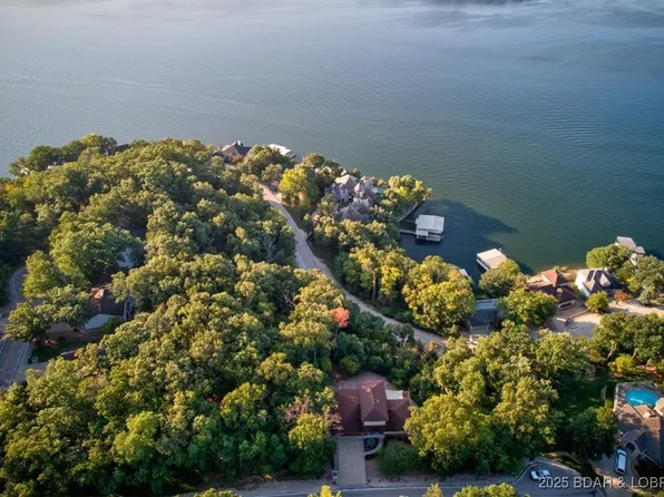 Palisades Dr, Lake Ozark, MO 65049