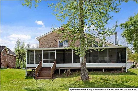 4th image of 13858 Bayou Terrace Dr