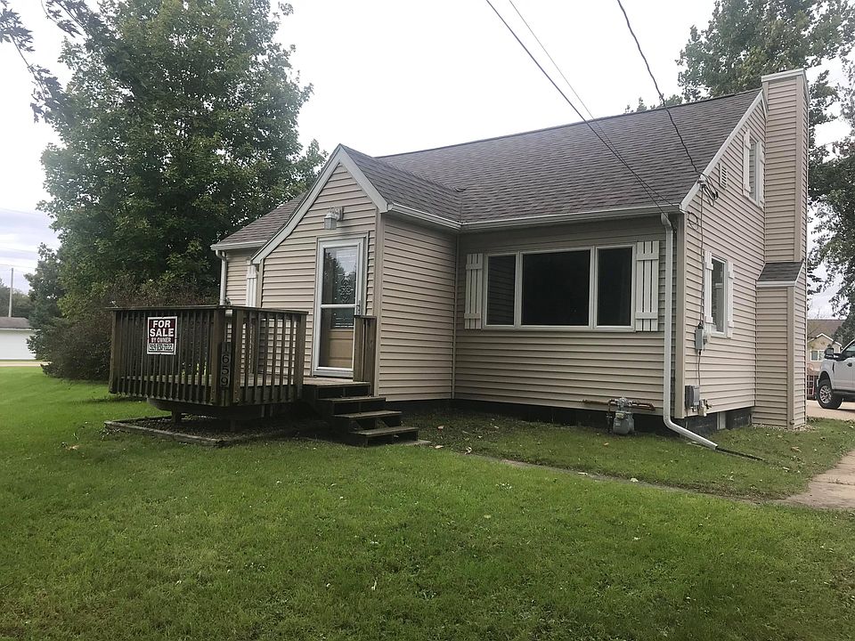 1st image of 1659 W Gilbert Dr