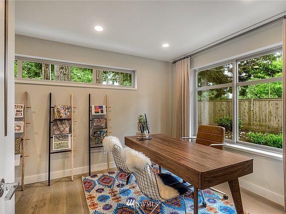3rd image of 16395 NE 16TH Court #B001