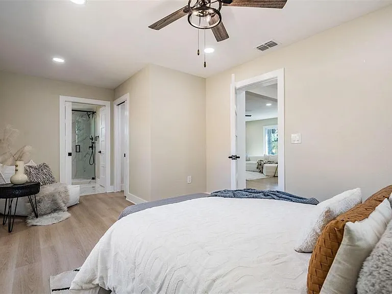 1104 S Lois Ave — Photo 15