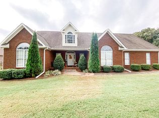 157 Woodfern Dr, Killen, AL 35645