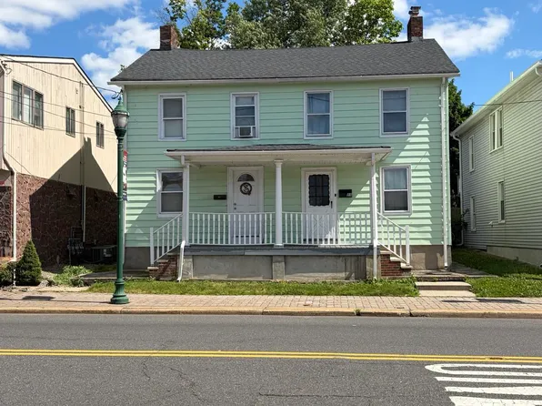 87-89 W Somerset St, Raritan, NJ 08869