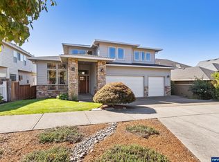 2716 Old Farm Ave NW, Salem, OR 97304