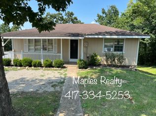 331A Evergreen St, Hollister, MO 65672