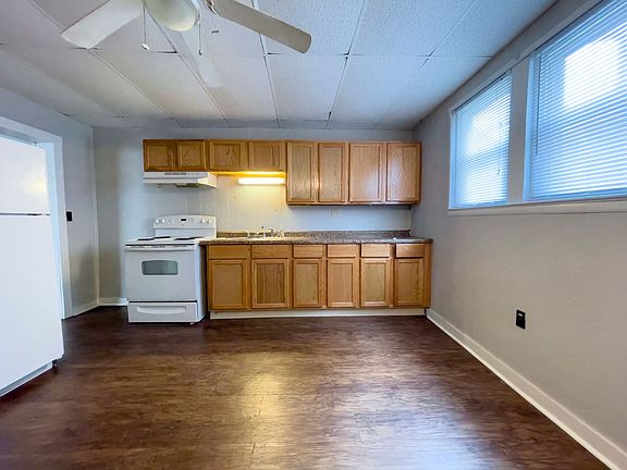 5th image of 710 W Kilgore Ave #2