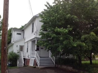 33 Parrott St, Cold Spring, NY 10516