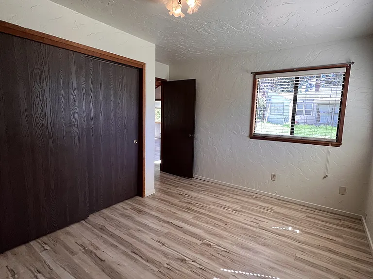 11218 Cedar Ridge Dr — Photo 8