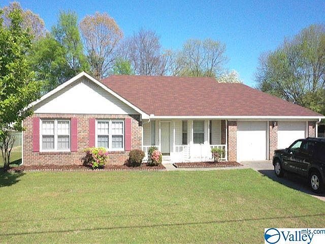 1st image of 109 Tammy Gaines Ln