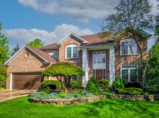 3809 King Richard Ct, St Charles, IL