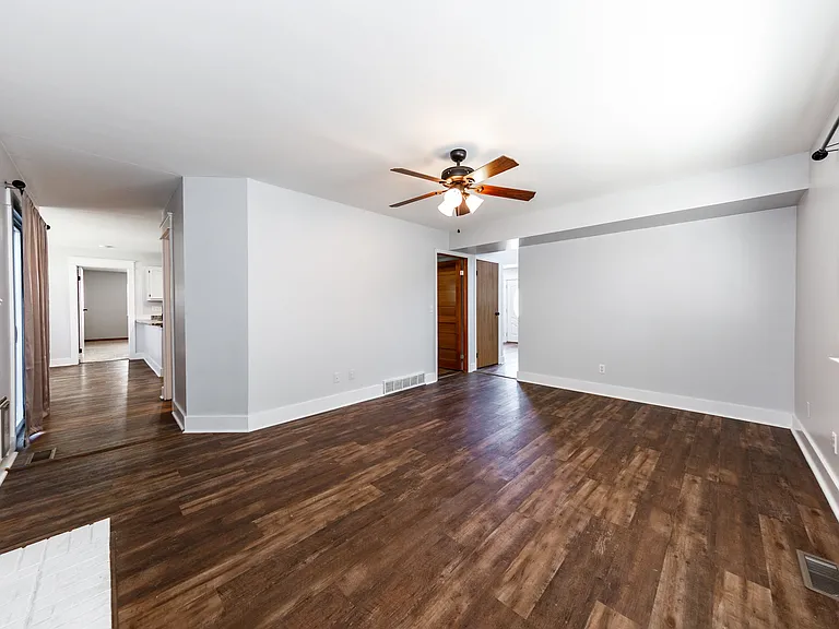 4920 Wilkin Dr — Photo 13