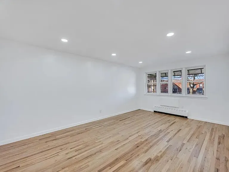 5614 Avenue N #1 — Photo 2