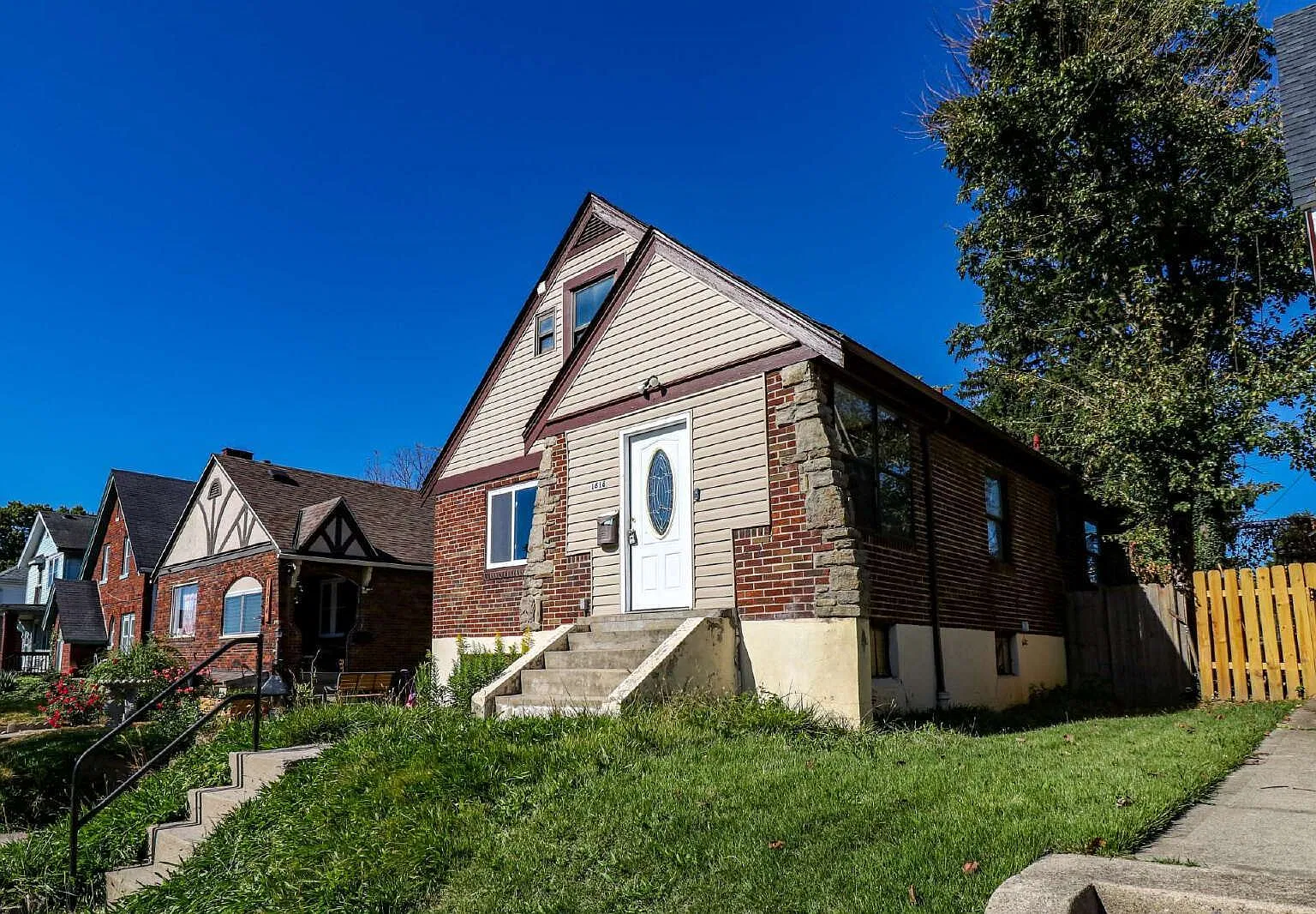 3 bed, 1.5 bath, 1550 sqft, $1,550 — Photo 4