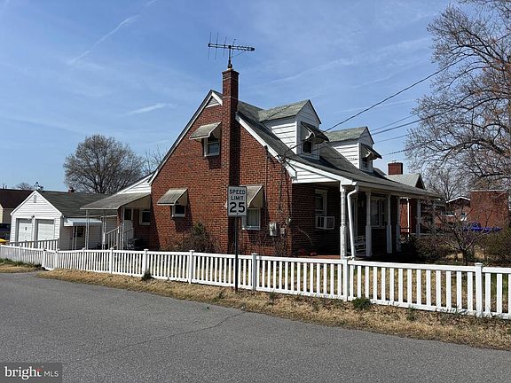 3rd image of 8472 Church Rd