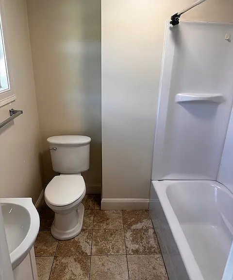 483 Newport Ave #2 — Photo 9