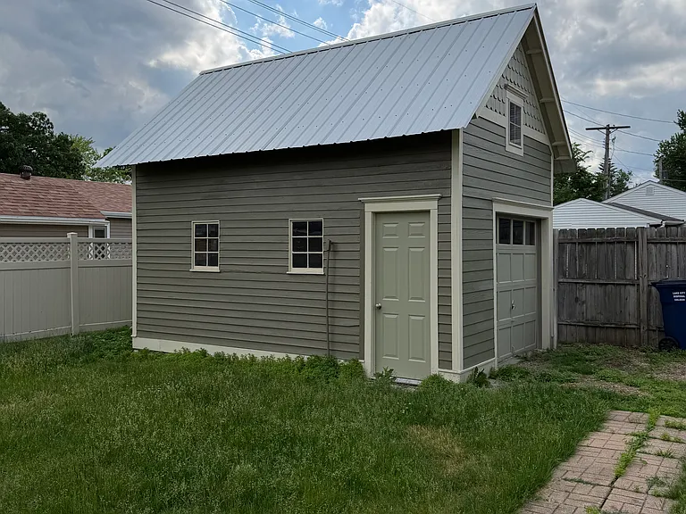 407 N Washington St — Photo 23