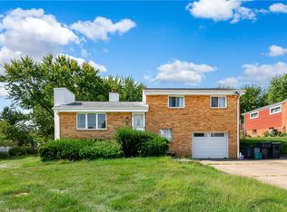 22 Rolling Rd, Cranberry Township, PA 16066