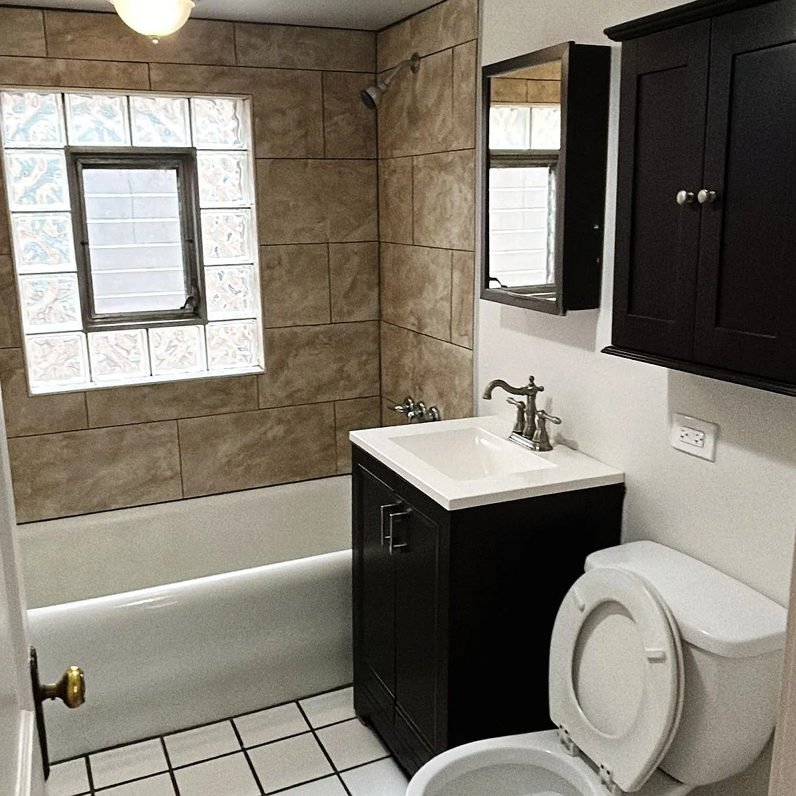 2326 Euclid Avenue - 2 — Photo 4