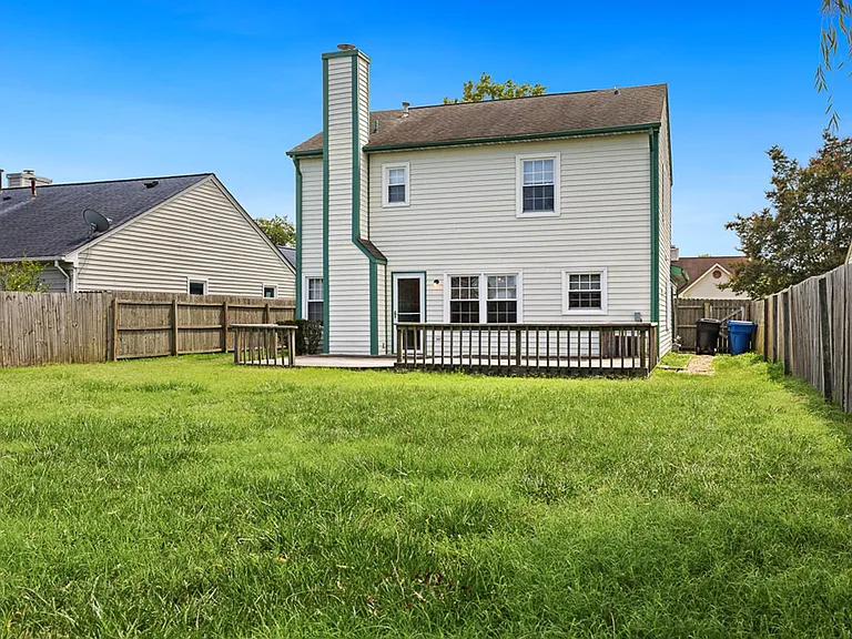 868 Avatar Dr — Photo 33