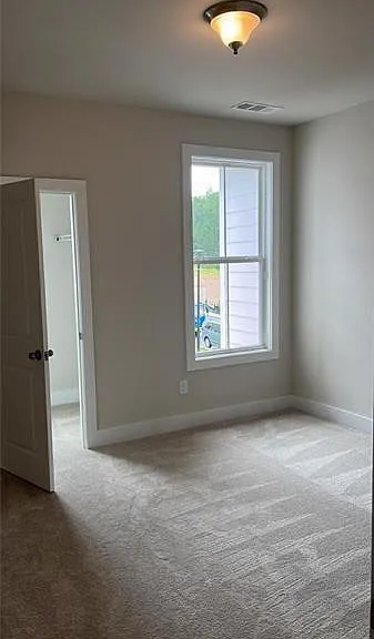 1255 Winterhaven Dr — Photo 12