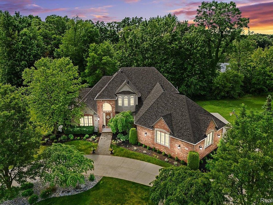 1st image of 10734 Stoney Point Dr