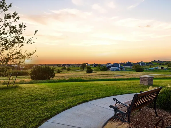 1029 Cloudy Ct, Weatherford, TX 76085