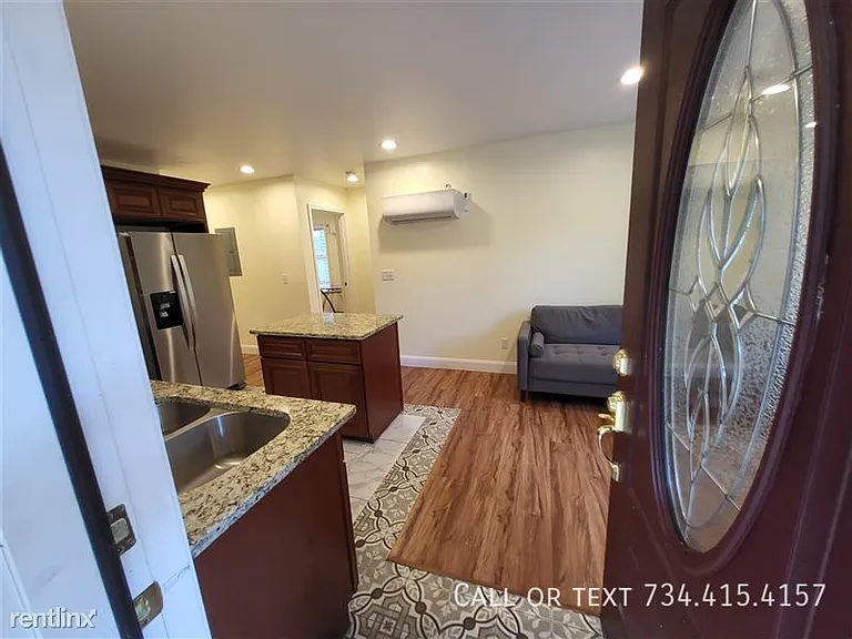 1111 White St #1 — Photo 7