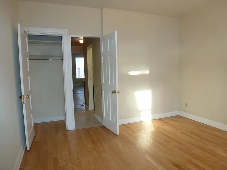 4534 Chouteau Ave — Photo 7