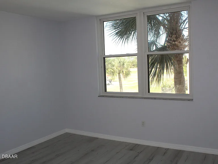 329 Wilder Blvd — Photo 21