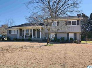 2109 Southpark Blvd SW, Huntsville, AL 35803