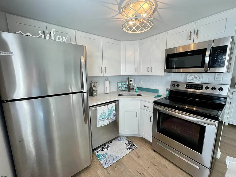 9510 Amherst Ave #149 — Photo 13