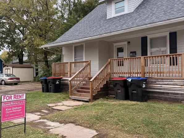 305 N College Ave, Warrensburg, MO 64093