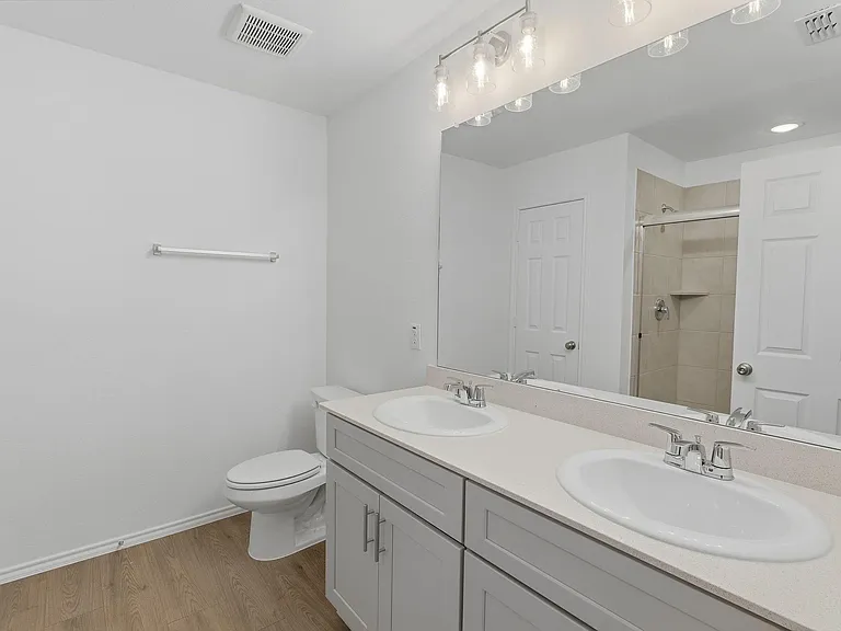 2524 Limerick Dr — Photo 19