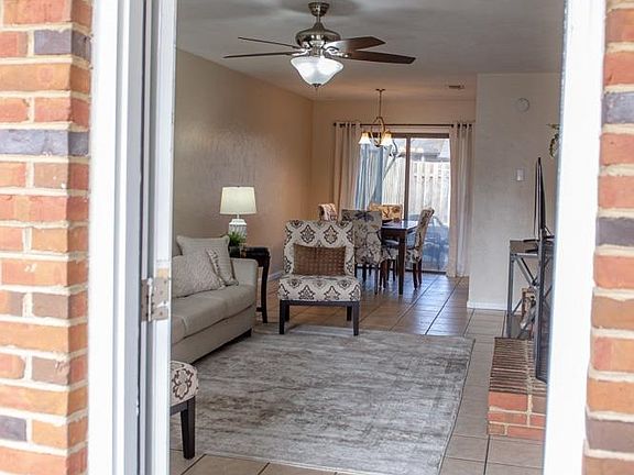 3rd image of 2506 Prest Ct