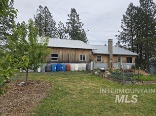1510 Summitview Dr, Ahsahka, ID 83520