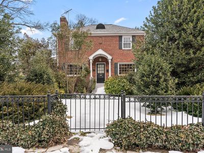 301 S Ivy St, Arlington, VA, 22204