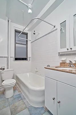 Rented by Living New York | media 22