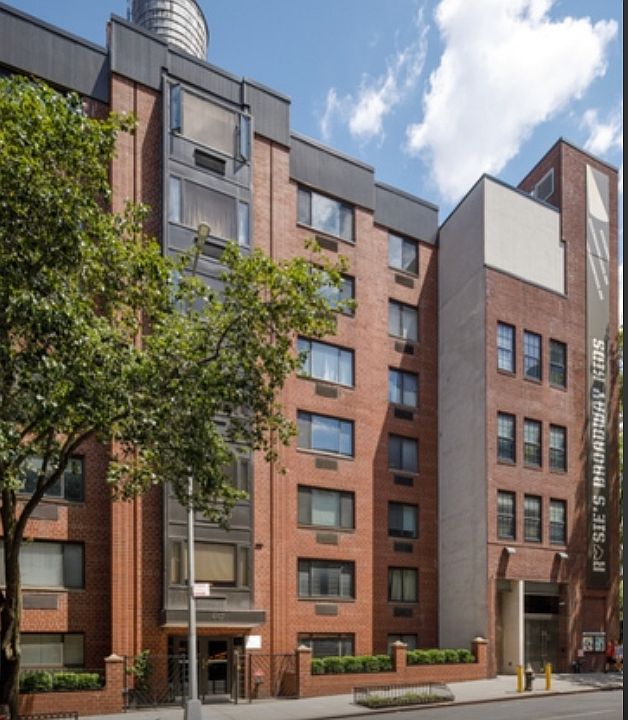 1st image of 447 W 45th St APT 3E