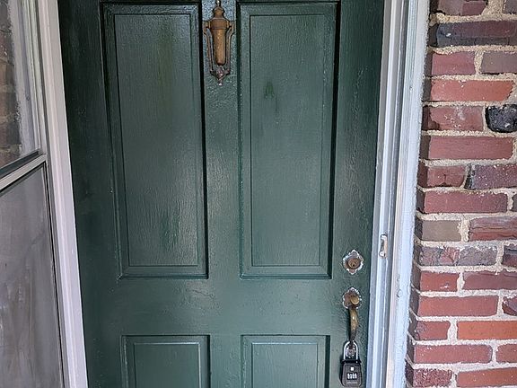 4th image of 330 Ridgewood Rd