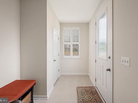 5th image of 126 Sequoia Dr