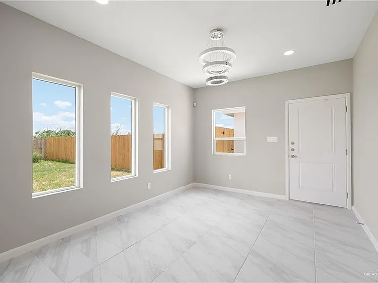 3912 Las Vistas Ln #1 — Photo 11