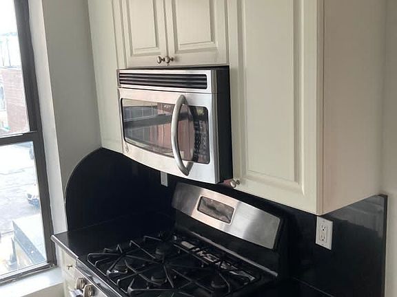 5th image of 634 W 135th St #37A