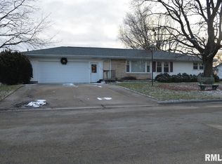 209 Elm St, Morrison, IL 61270