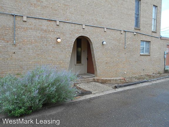 3rd image of 5018D Kenosha Ave