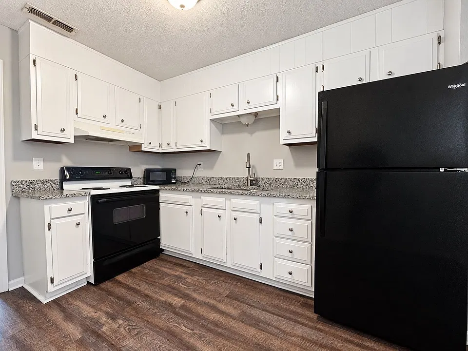 124 Fawn Dr #126