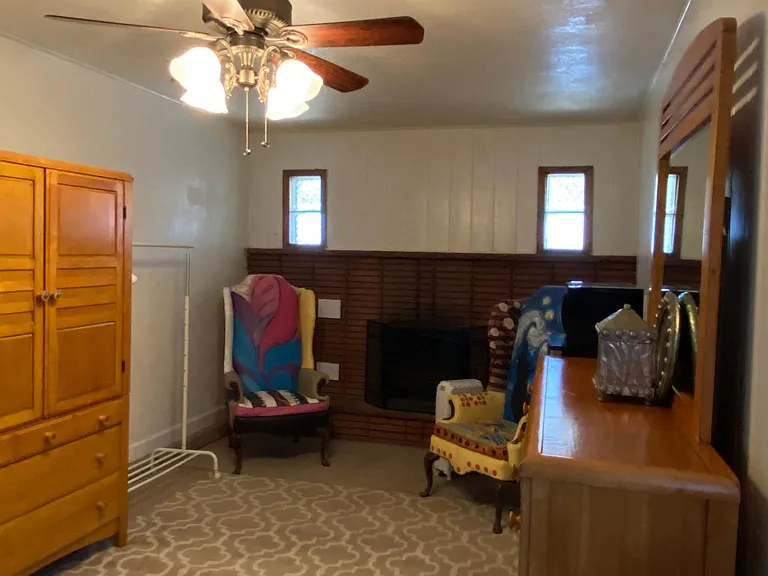 990 Ursula St — Photo 13